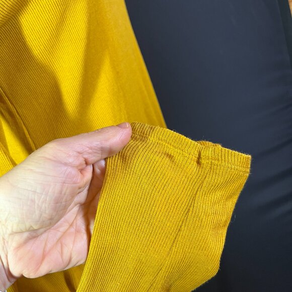 Rag & Bone Size M Yellow Ribbed Knit Top Silk Cashmere Stretchy Thin *Flaw - Picture 4 of 14